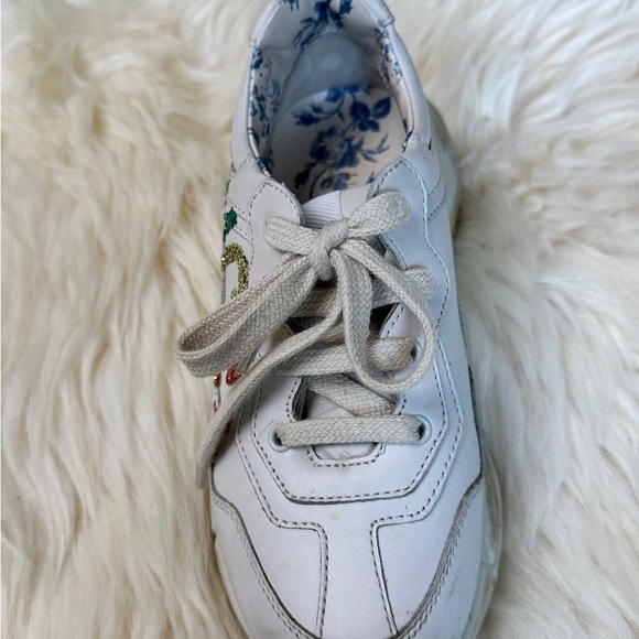 Gucci
Rhyton glitter Gucci leather sneaker size 30 - Picture 5 of 11